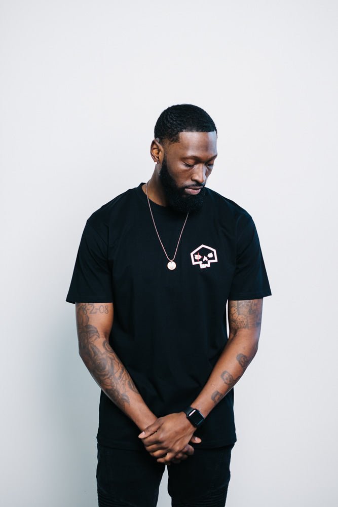 SkullRobot Classic T-Shirt - Bigfoot Kick