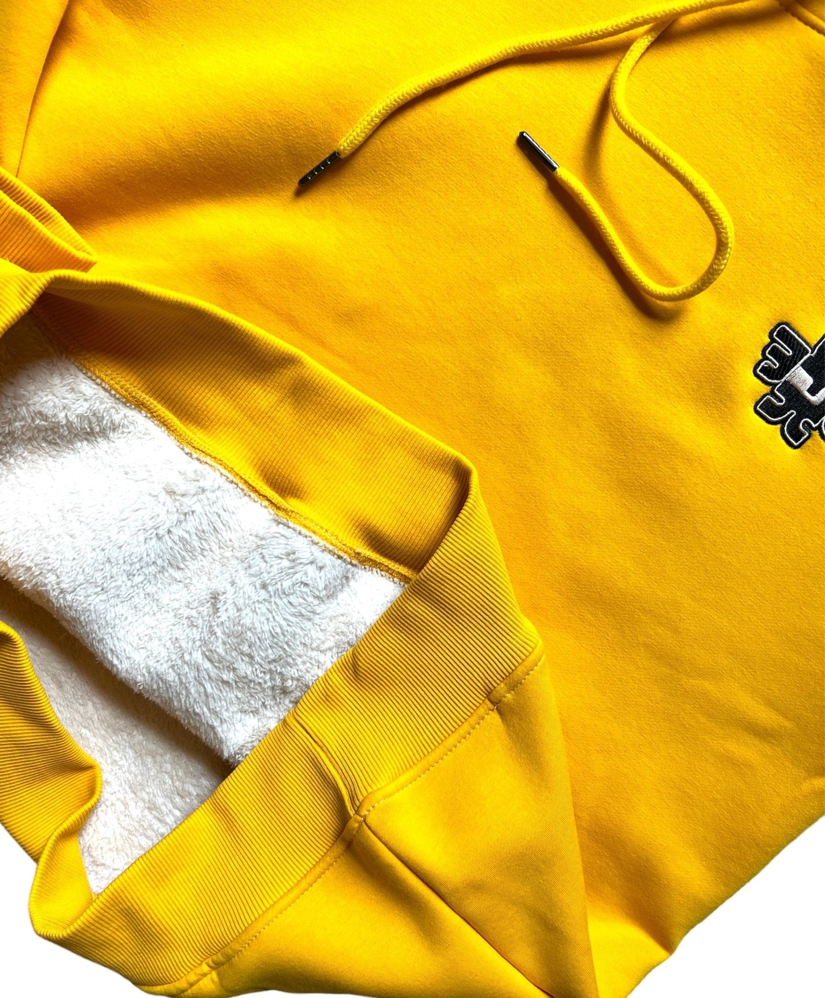 Squatchfuzz Hoodie - Bigfoot Kick