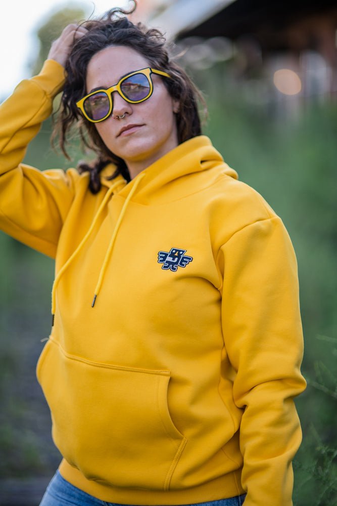 Squatchfuzz Hoodie - Bigfoot Kick